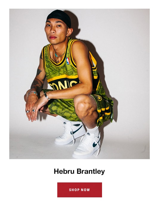 Mitchell & Ness Collections: Vintage Sportswear & Streetwear